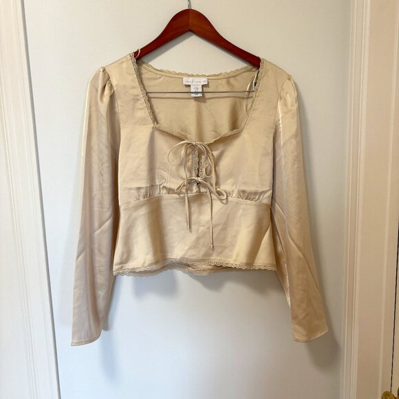 House of Harlow 1960 Cream Blouse - Picture 1 of 12